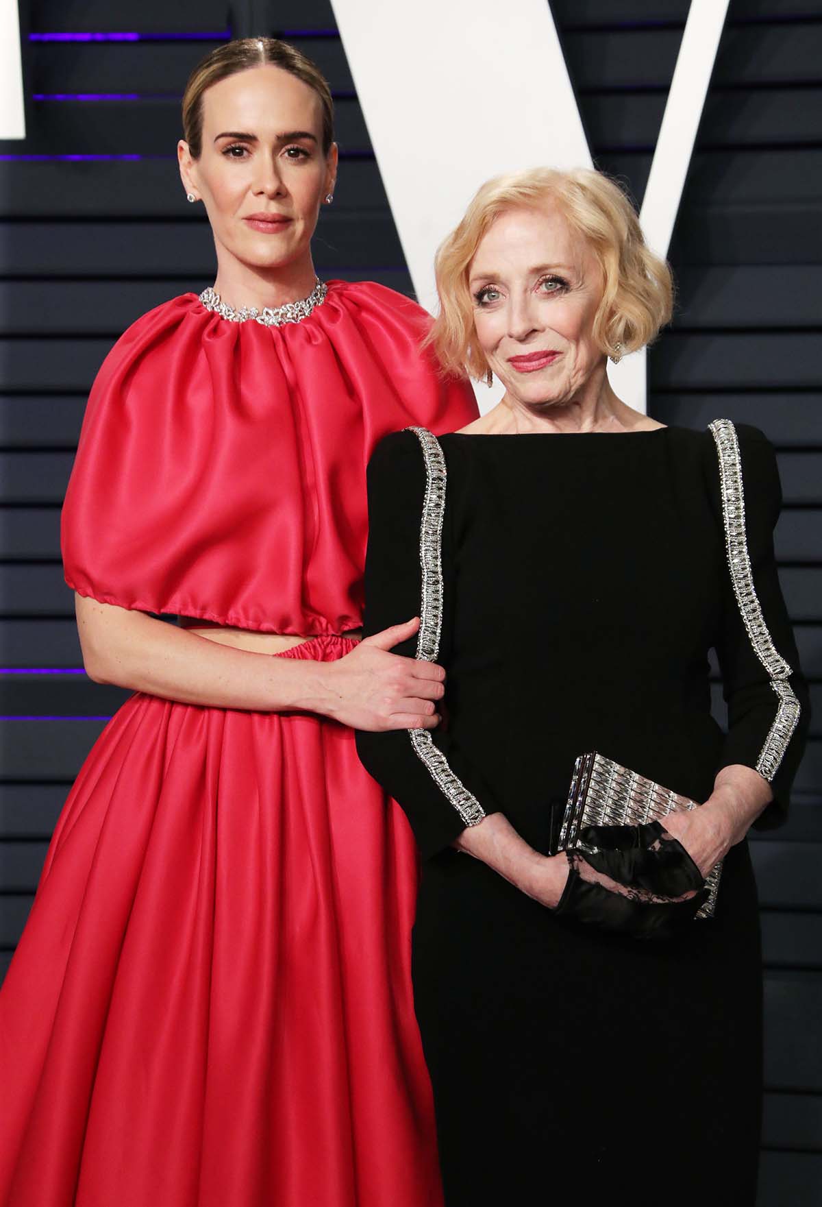 Sarah Paulson e Holland Taylor trazem elegância discreta para o Emmy