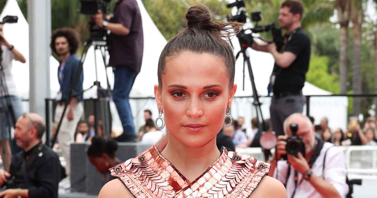 Alicia Vikander 'struggled for a while' to fall pregnant with first child –  myTalk 107.1