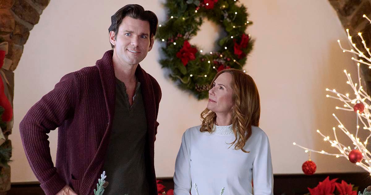 When Hope Calls' - The Cast Shares Their Favorite Family Christmas