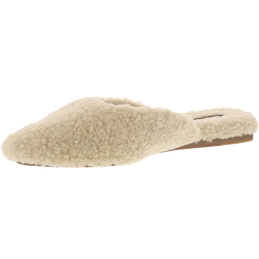 Kris Jenner Favorite Cozy Slippers Are Up to 58% Off: ‘So Chic’ | Us Weekly
