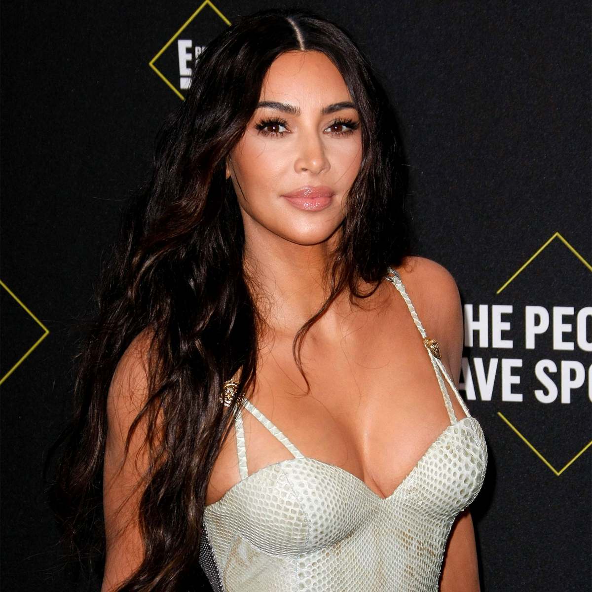 Kim Kardashian Chose A Polarising Bag For The Louis Vuitton Show