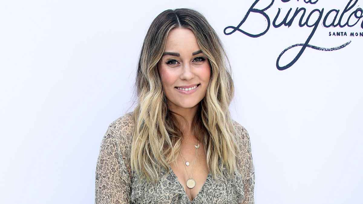Lauren Conrad helps you take your look from summer to fall