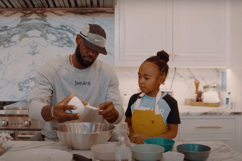 Découvrez les moments les plus doux de LeBron James et de sa femme Savannah avec leurs 3 enfants