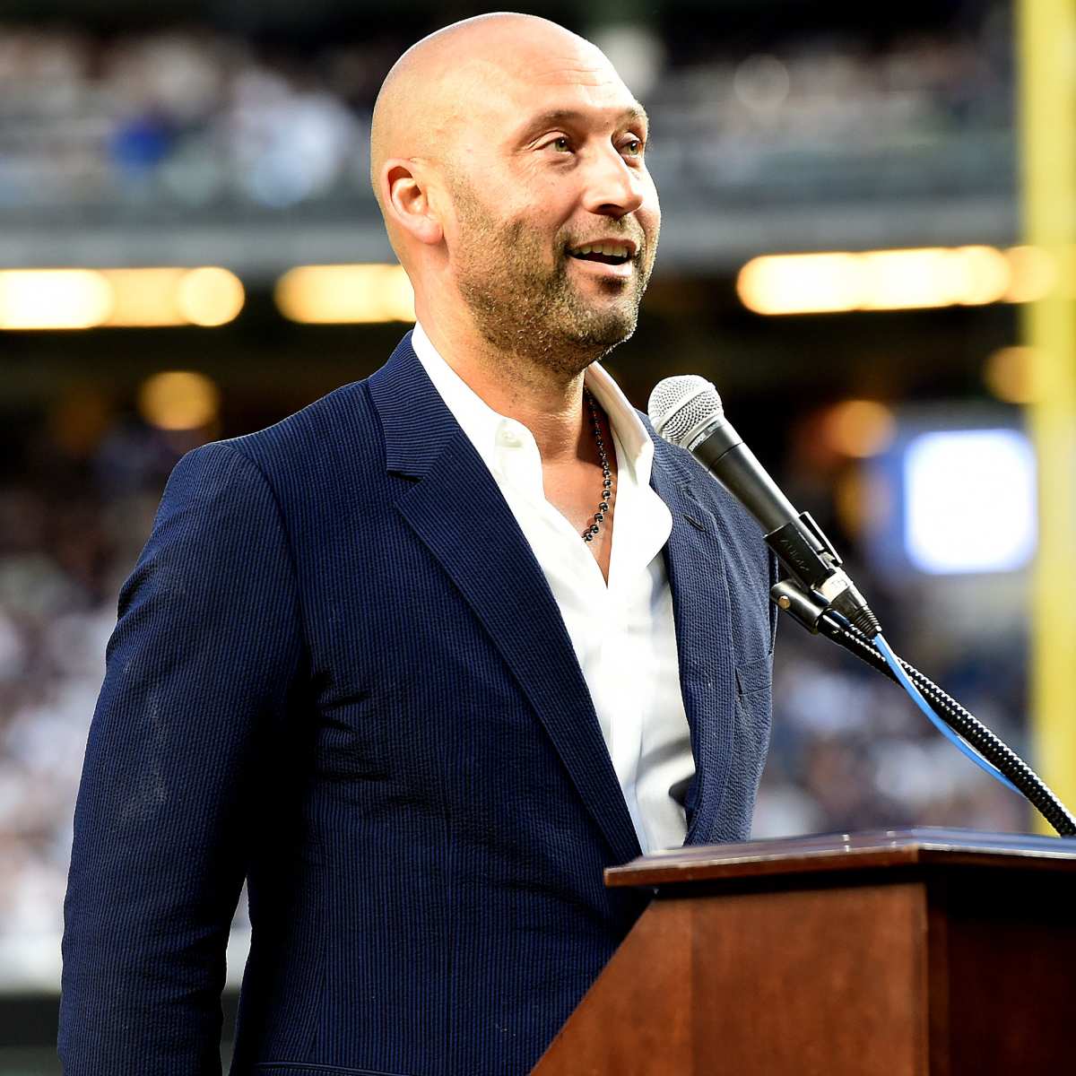 Derek Jeter's wife Hannah, kids make rare public appearance as they sweetly  support his Hall of Fame induction