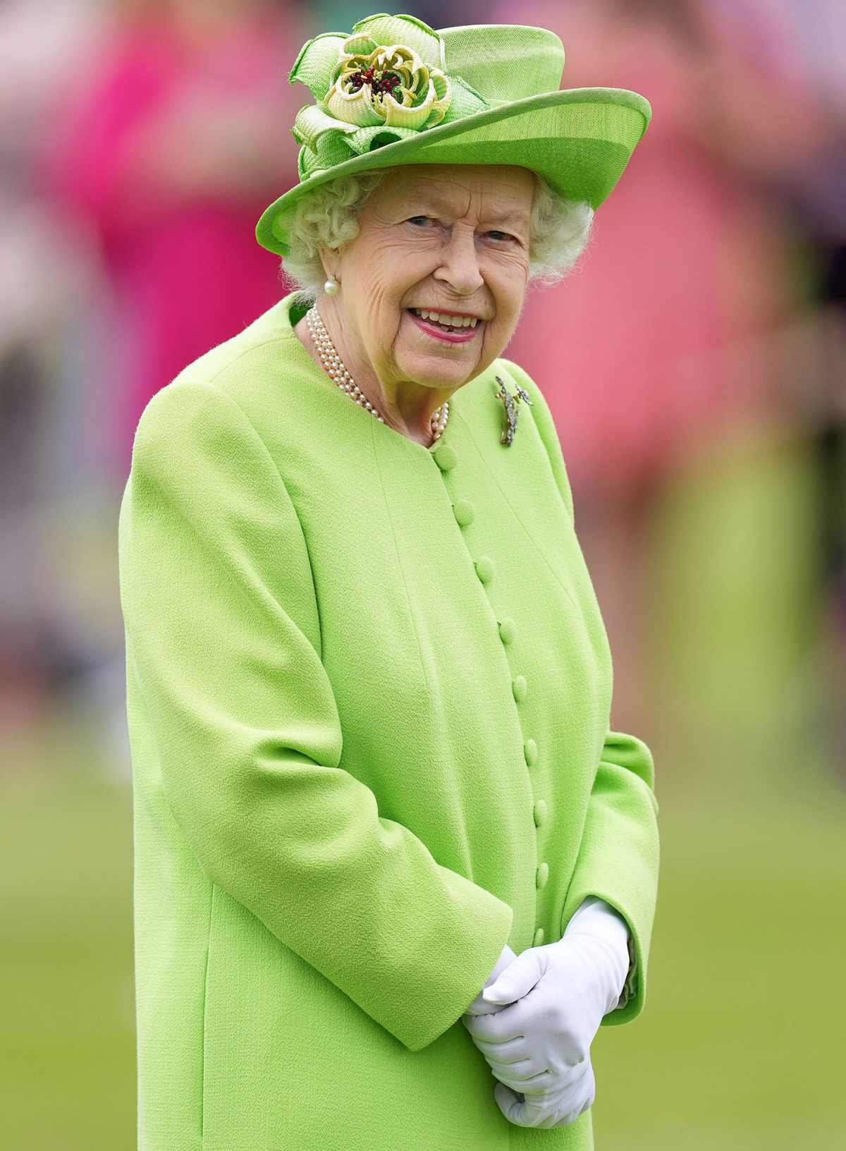 Queen Elizabeth II Dead: NFL Will Hold Moment of Silence