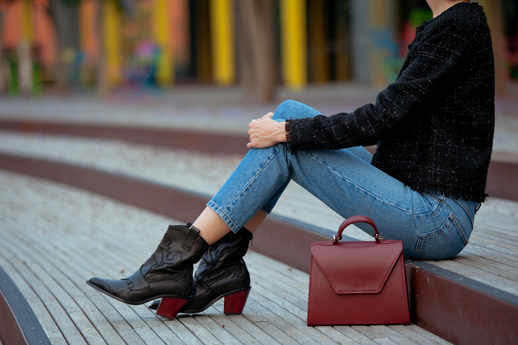 3 Stylist Secrets To Dressing up Jeans and Leggings