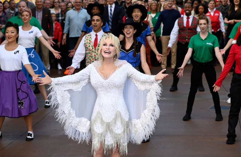 Dolly Parton Holiday Special