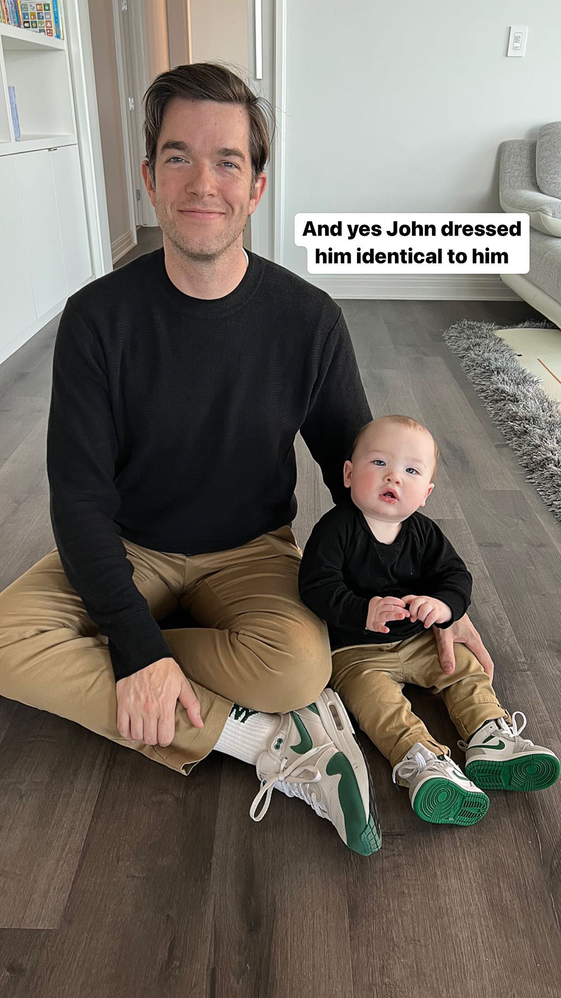 Olivia Munn ve John Mulaney'nin 2 Çocuklu Aile Albümü