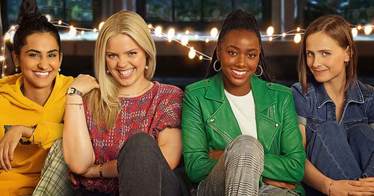 2 Lades Sex - The Sex Lives of College Girls' Season 2: Everything We Know | Us Weekly