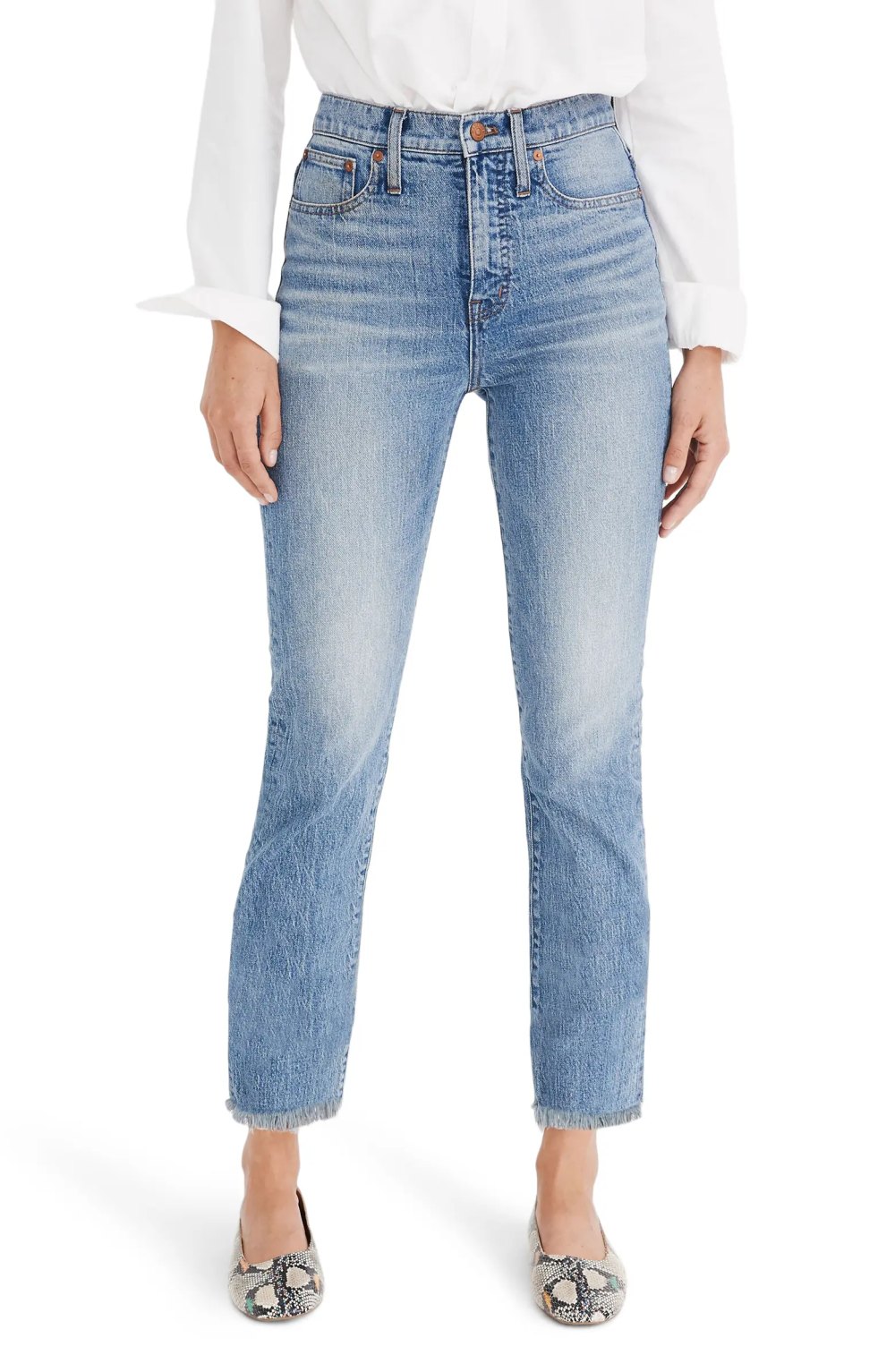 15 Flattering Skinny Jeans to Wear With Flats