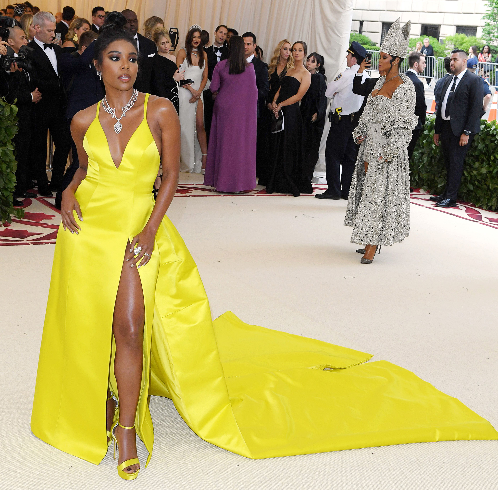 Glam & Beyond: Gabrielle Union's Unforgettable Fashion Journey - Jaw ...