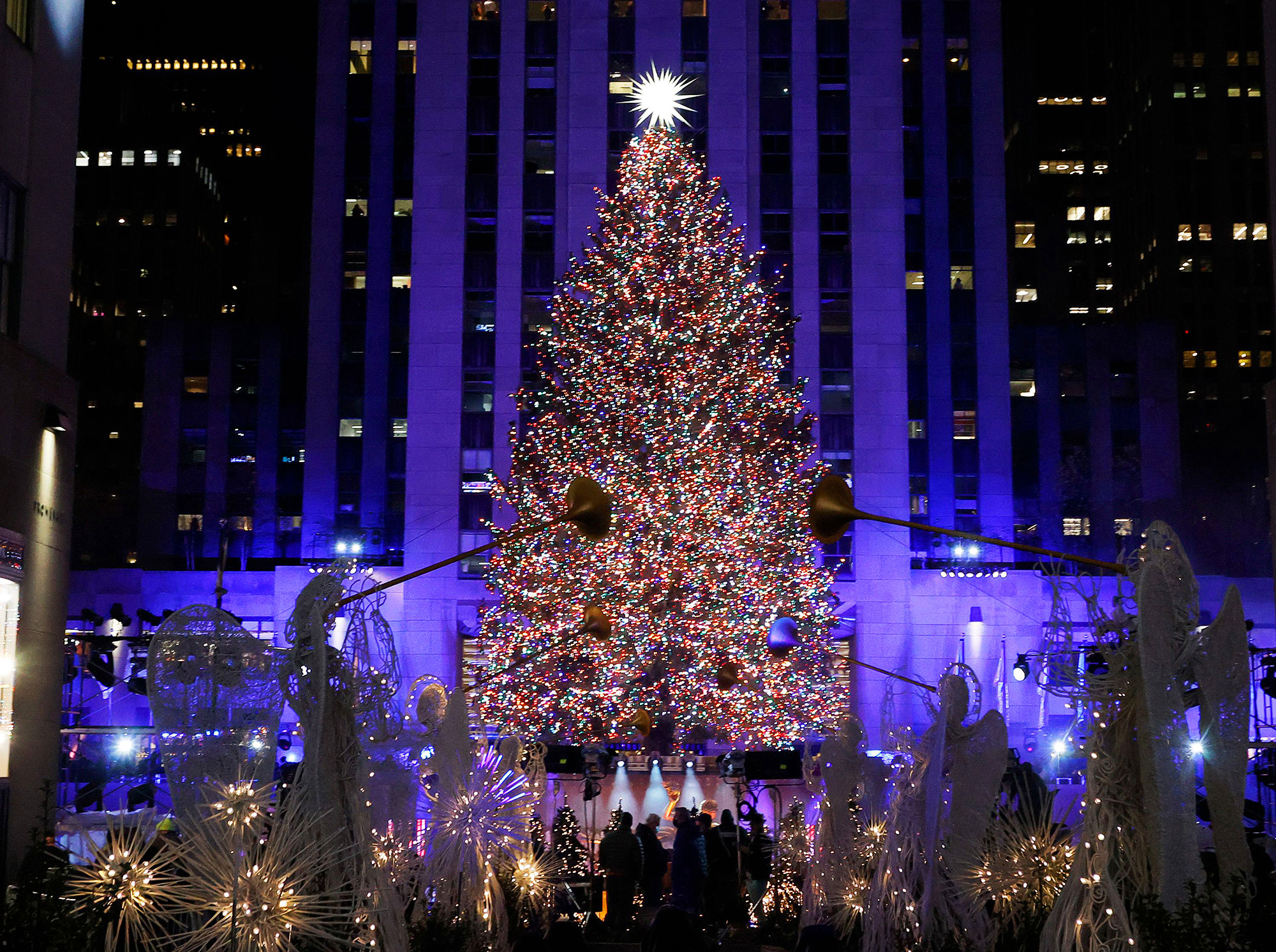 When do they light the tree at Rockefeller Center?