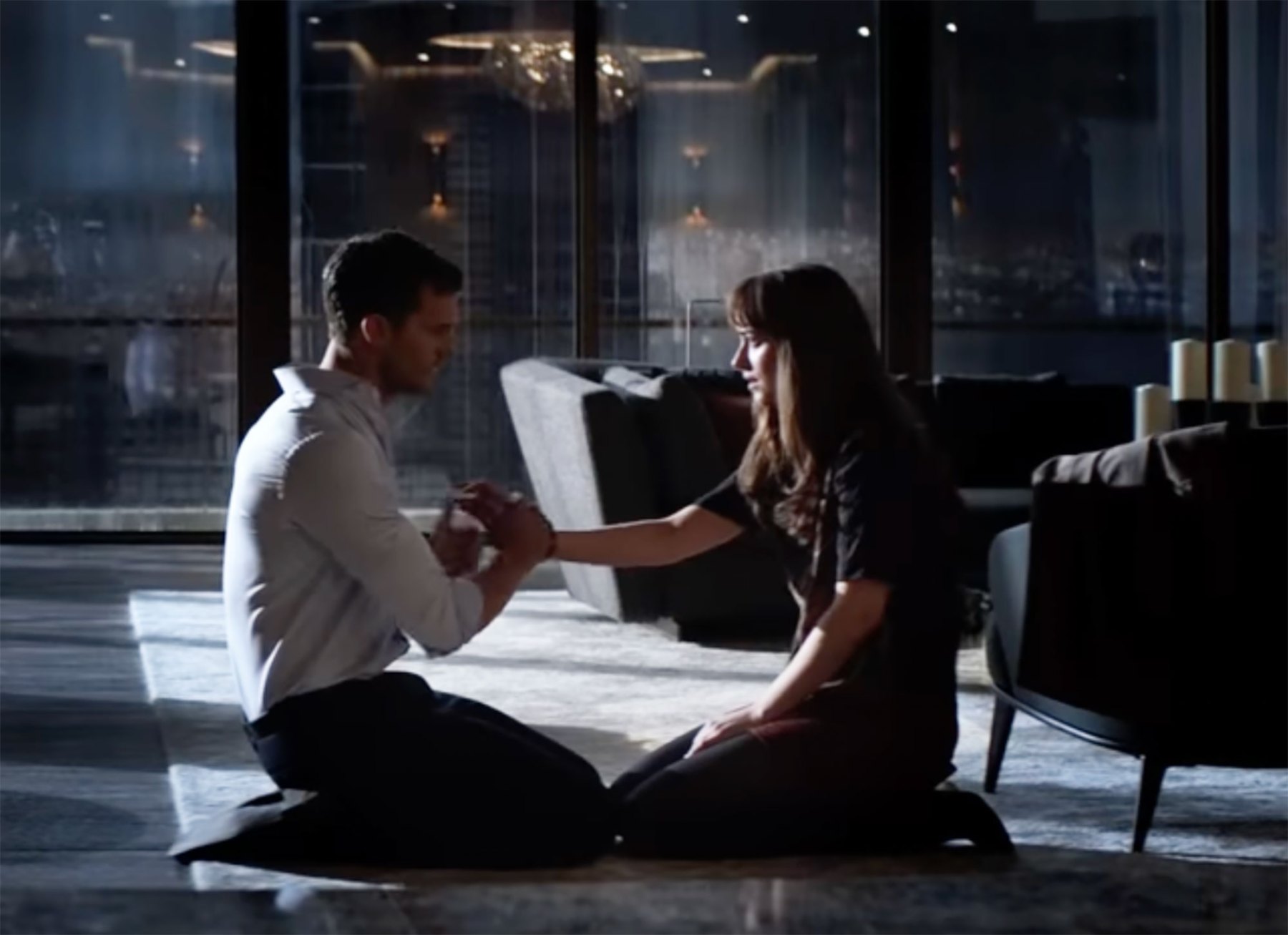Fifty Shades Darker Photos See The Hottest Moments Us Weekly 