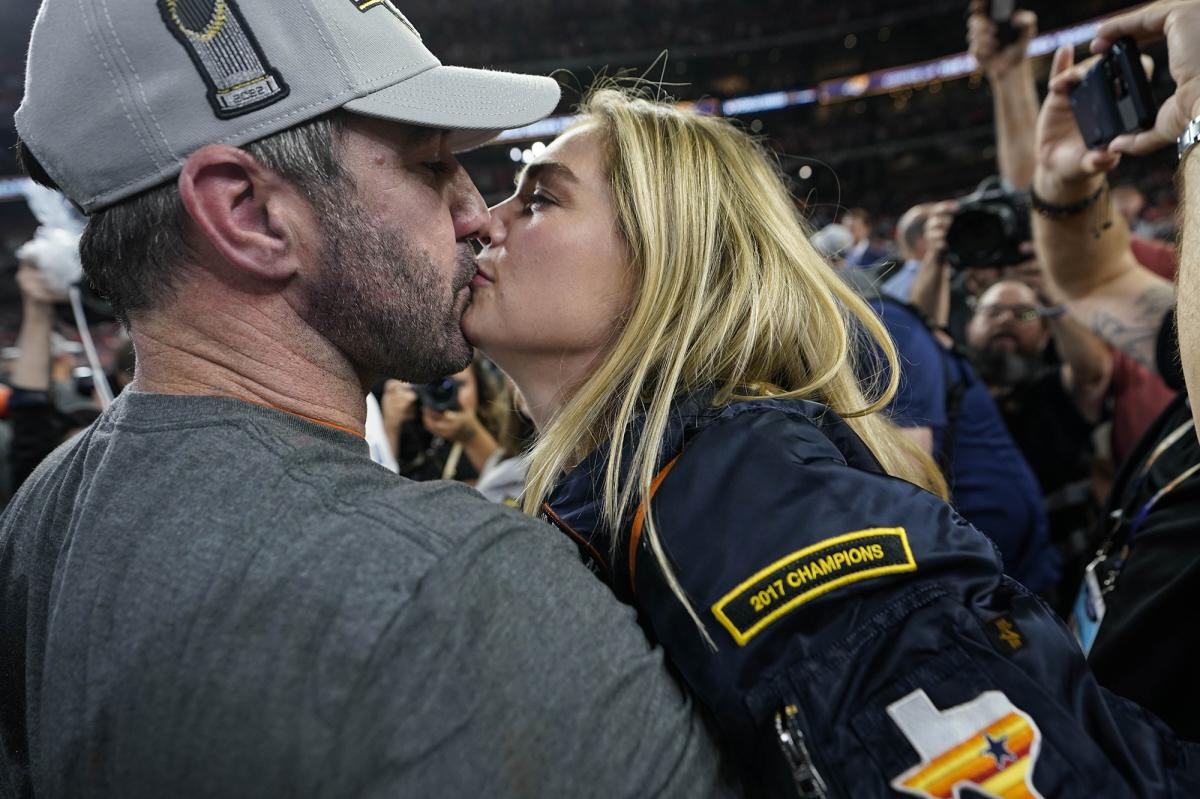 Kate Upton shares celebratory hug with baseball star Justin Verlander who  makes it to World Series