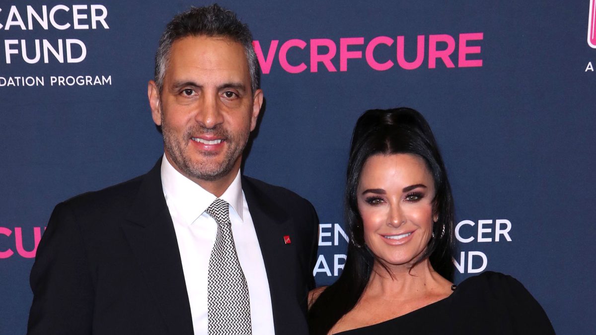 Kyle Richards Reveals Why She Won't Be On Netflix's 'Buying Beverly Hills'  With Husband & Daughters, Alexia Umansky, Farrah Brittany, kyle richards,  Mauricio Umansky