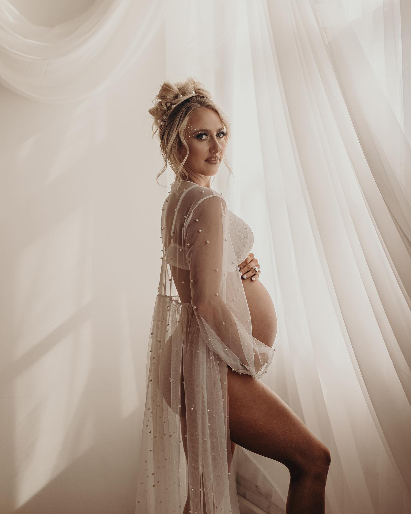 Patrick Mahomes' Wife Brittany Matthews' Baby Bump Photo Album