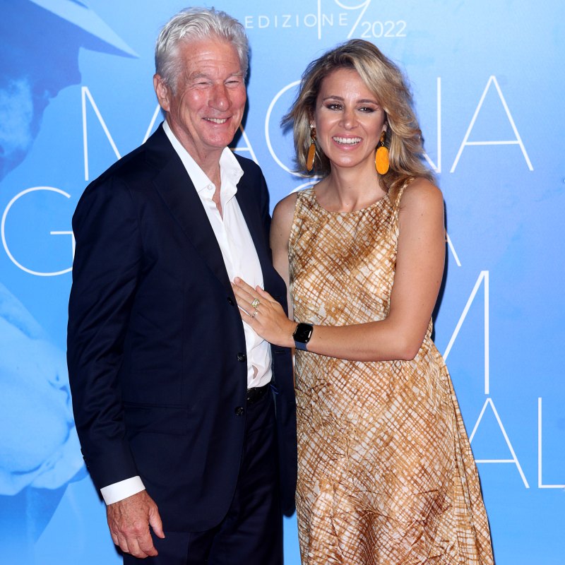 Richard Gere e a esposa Alejandra Silva compartilham rara foto de família com o filho Alexander