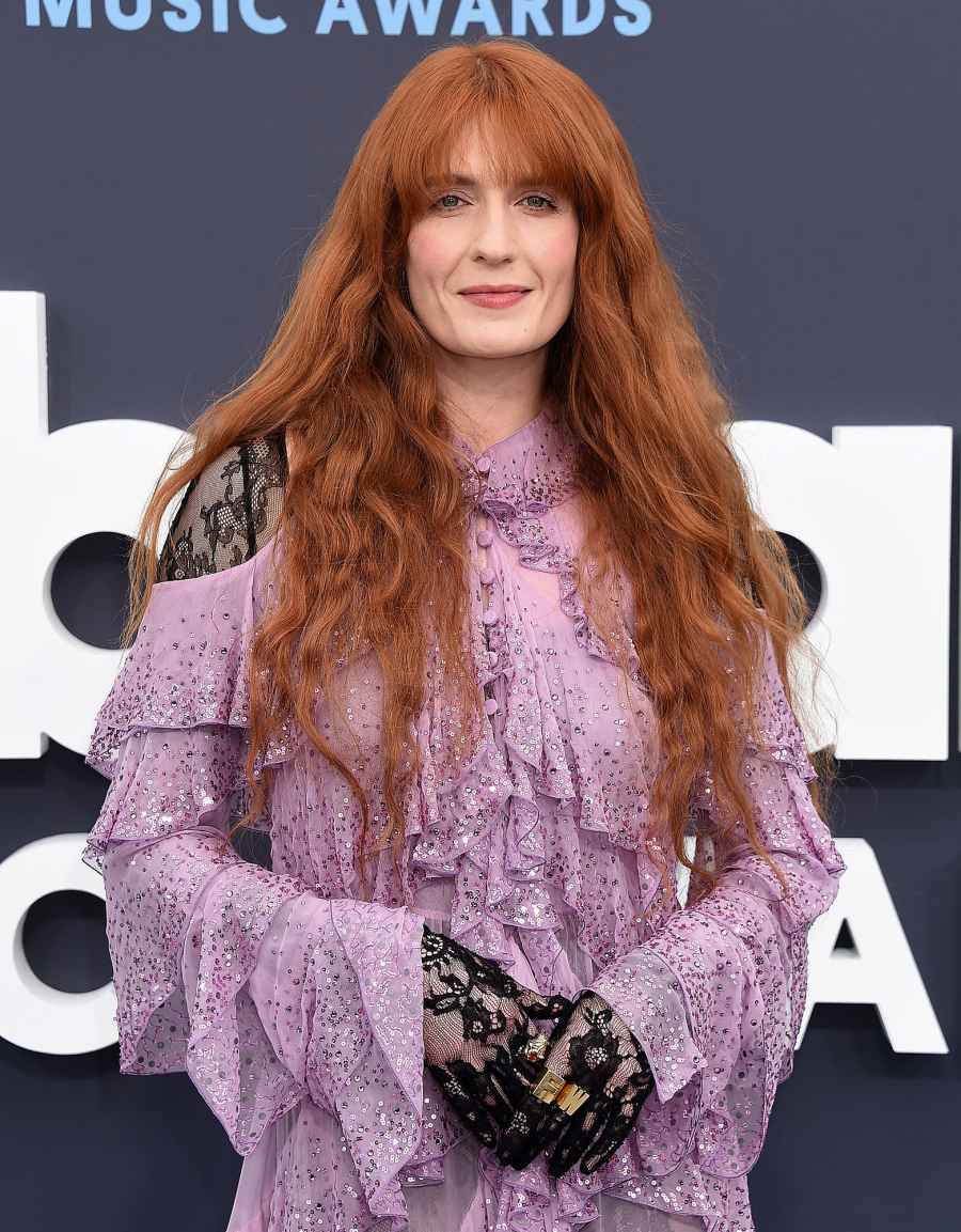 Florence Welch 'Heartbroken' to Postpone U.K. Tour After Breaking Foot