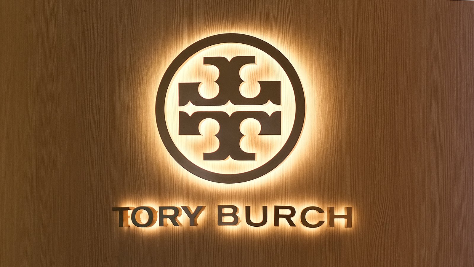 Tory Burch Early Labor Day Shoe Sale: Shop the Best Deals