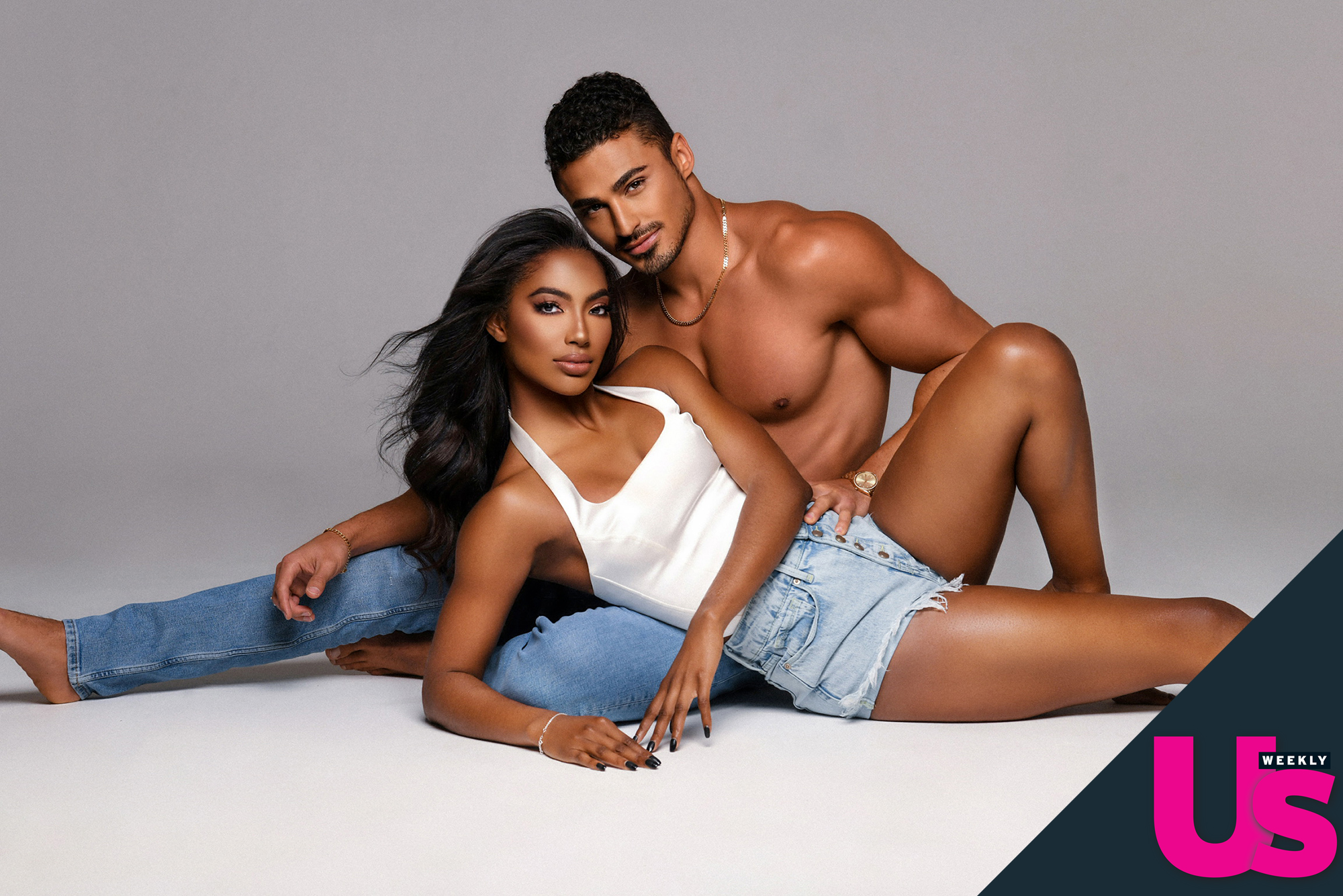 Big Brothers Taylor and Joseph Pose for Sexy Anniversary Photos image picture