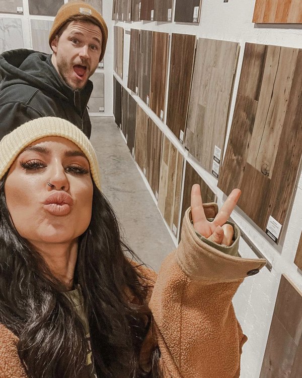 Chelsea Houska, Cole DeBoer's HGTV Show 'Down Home Fab': What to Know