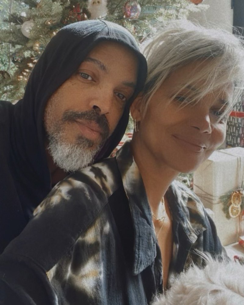 Halle Berry and Van Hunt Timeline