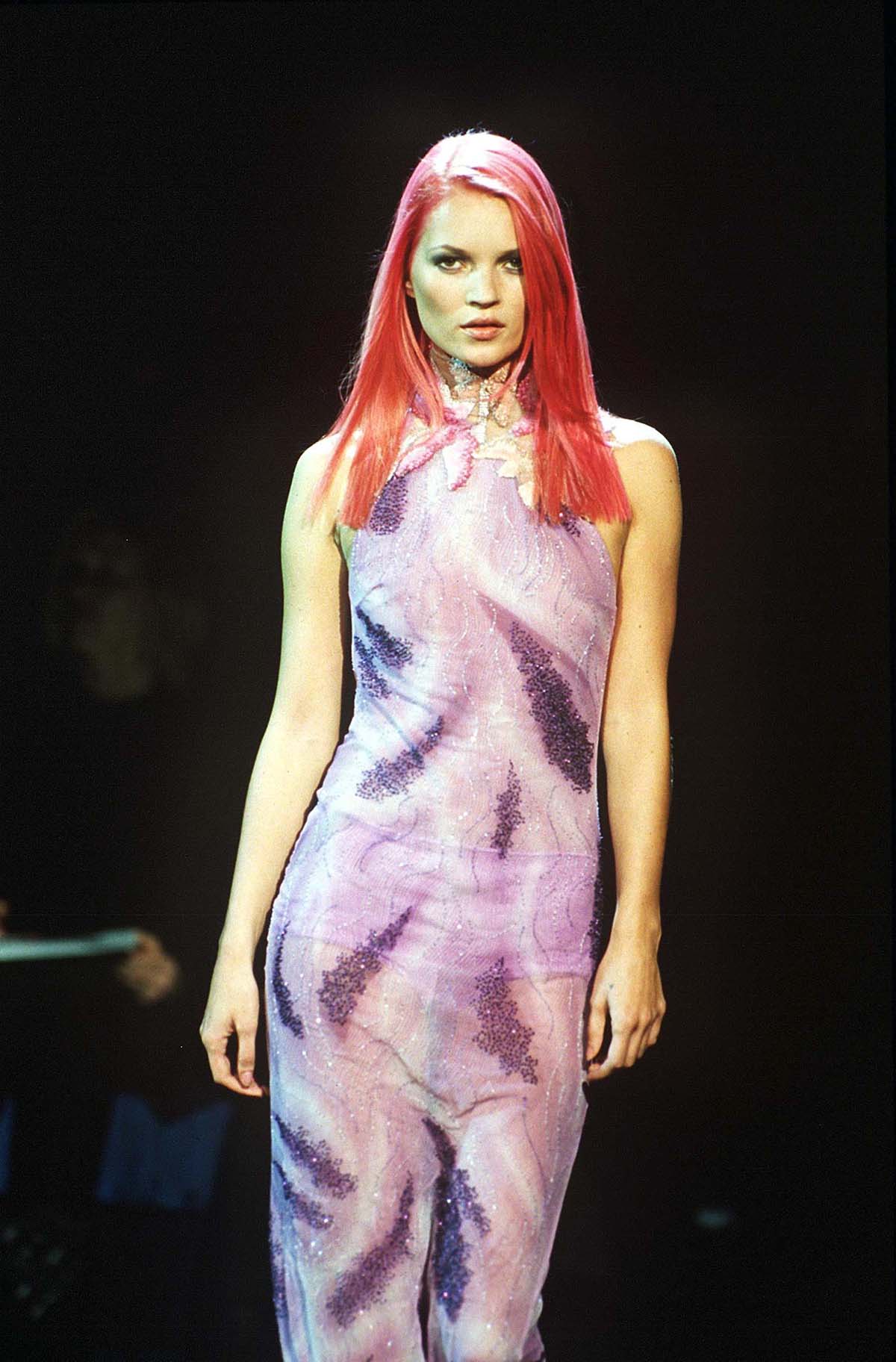Kate Moss Resurrects Her Iconic Pink Hair in Marc Jacobs Ad