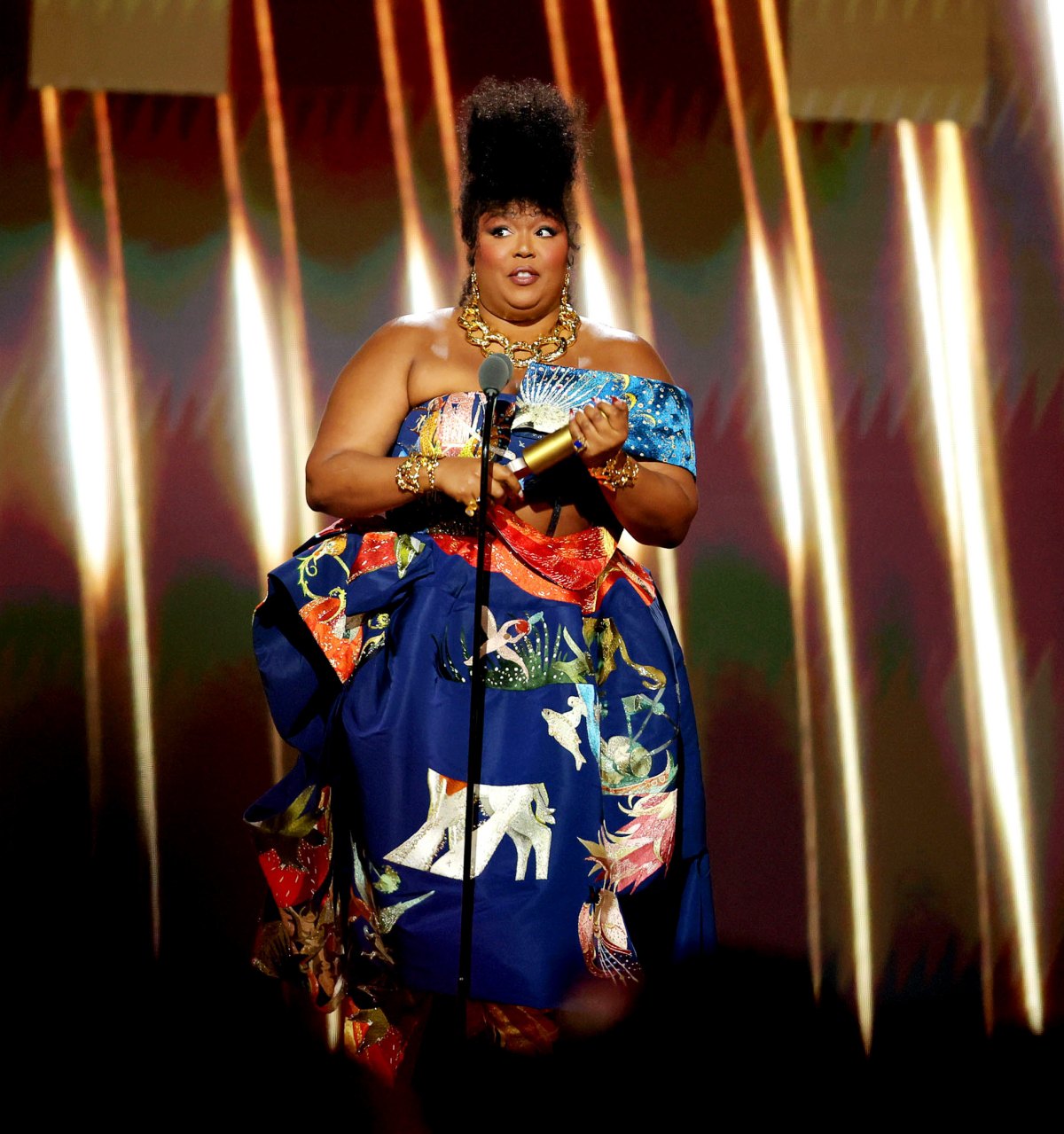 lizzo presentation people's choice awards 2022