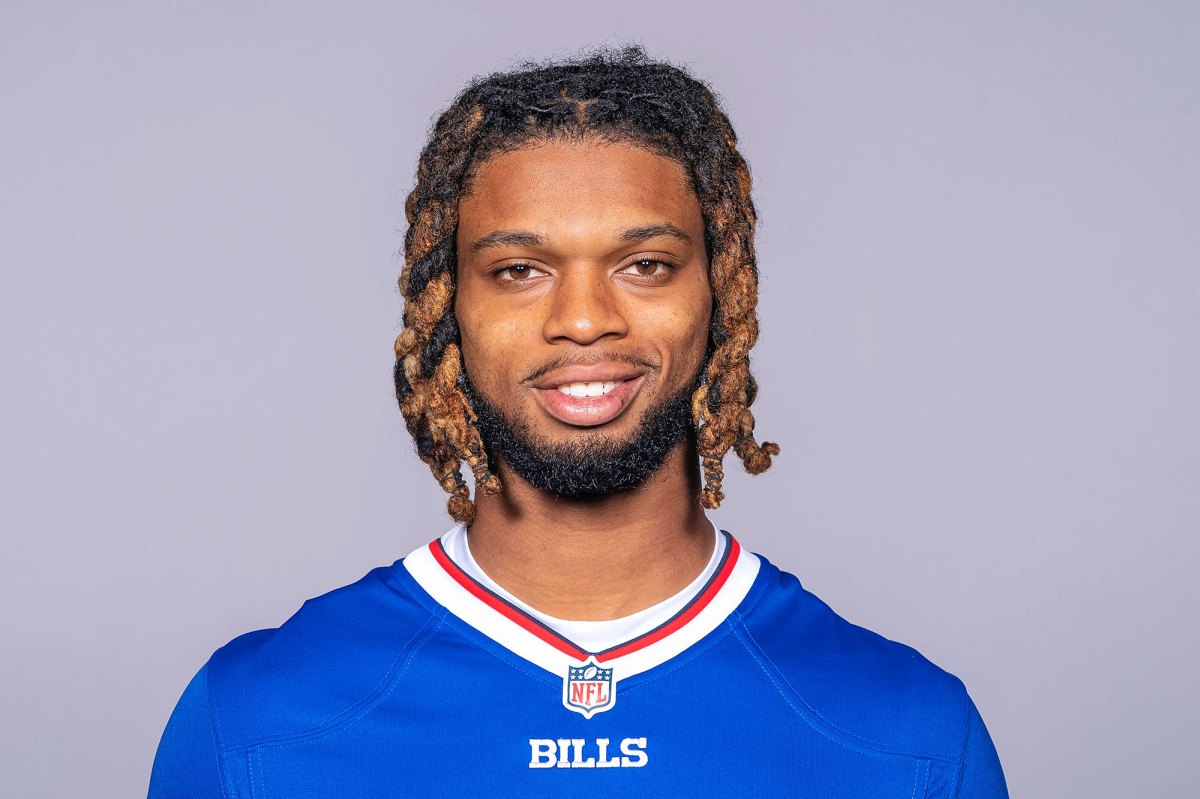 Damar Hamlin Is 'Neurologically Intact' After Cardiac Arrest—Here's What  That Means