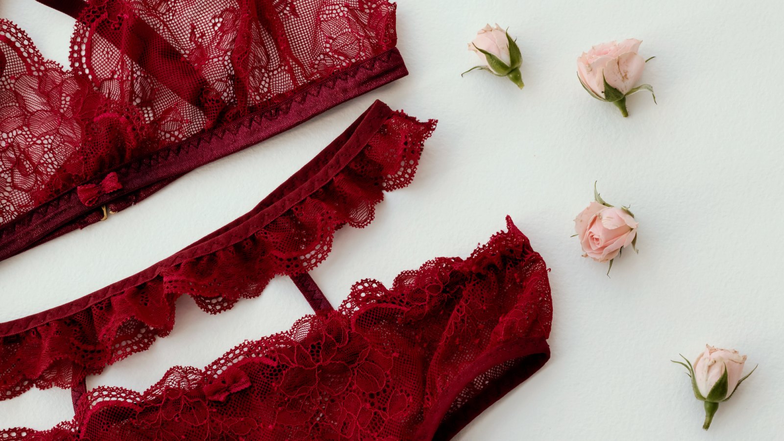 Embroidery Lace Flowers French Lingerie Set Sexy Push up -  Israel