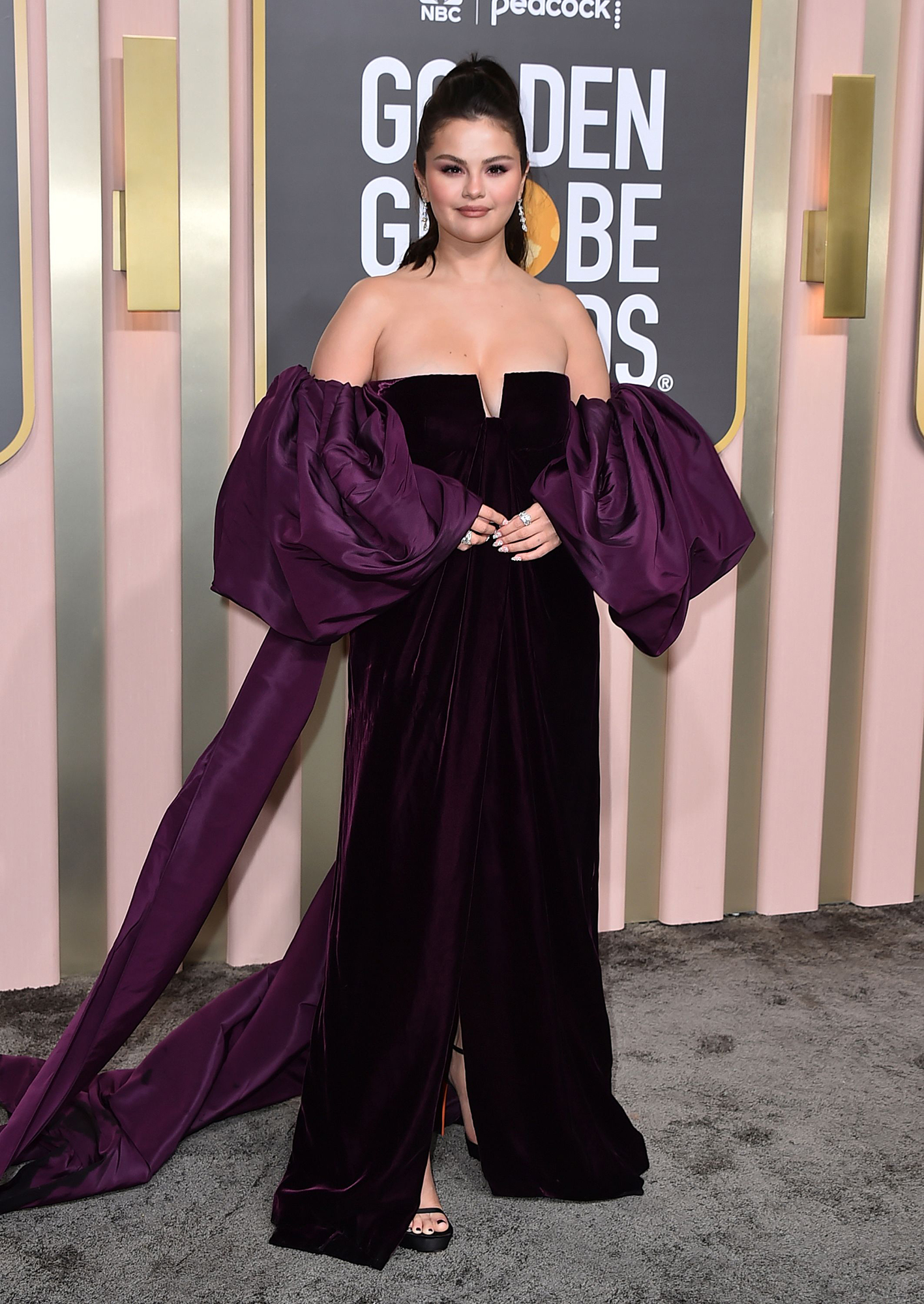 Golden Globes 2023 Red Carpet Fashion: Dresses, Photos