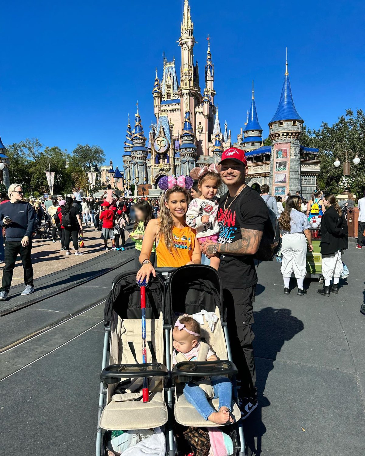 Celebrities at Disneyland and Disney World