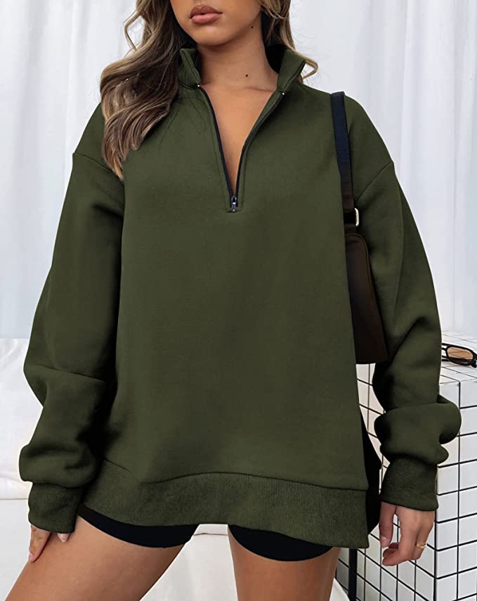 https://www.usmagazine.com/wp-content/uploads/2023/01/green-sweatshirt.jpg?w=679&quality=86&strip=all