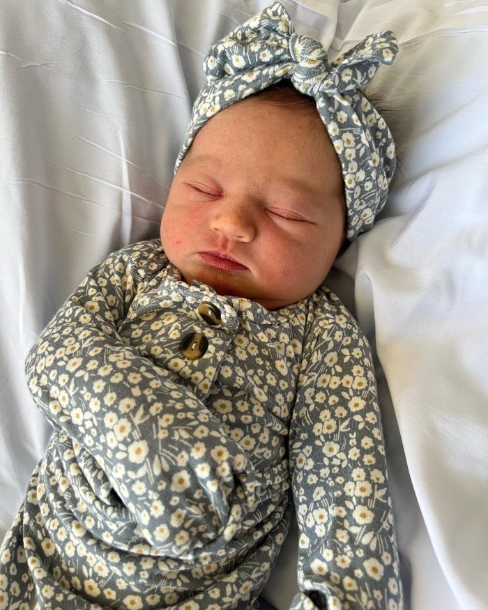 Philadelphia Eagles' Jason Kelce, Kylie Welcome Baby No. 3