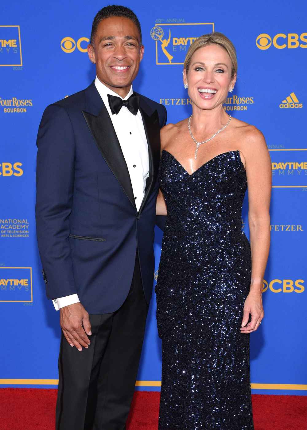 Amy Robach and T.J. Holmes Hold Hands in Mexico After Their 'GMA3' Exit