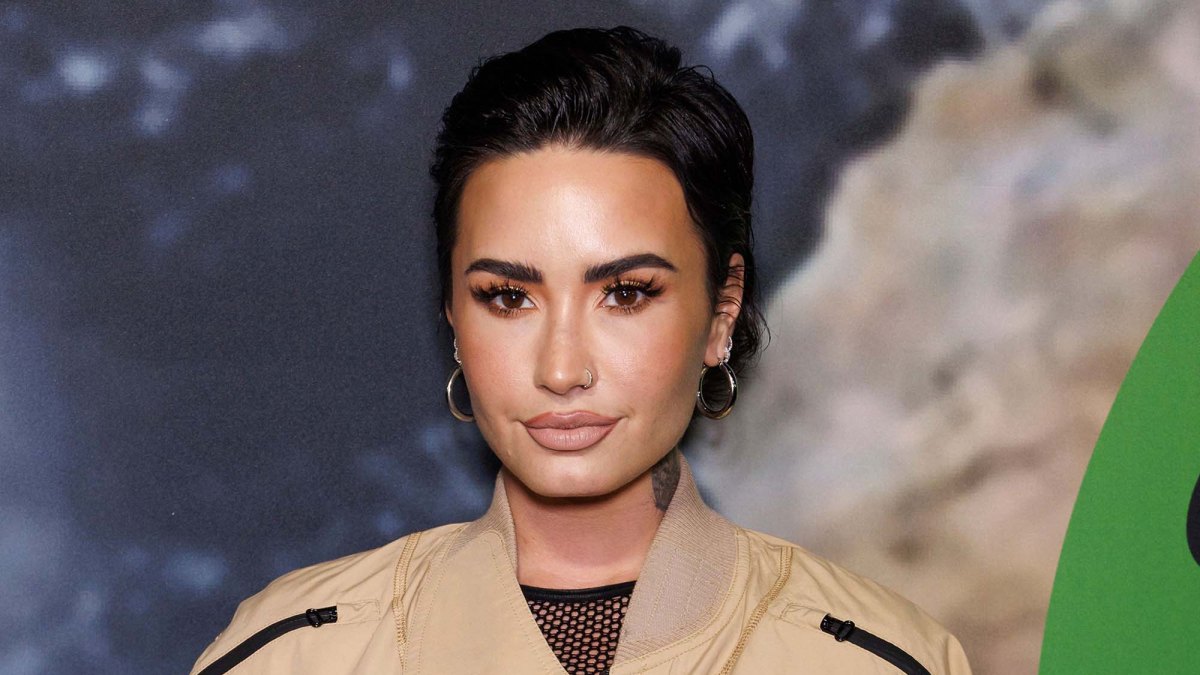 Demi Lovato reveals sister: Singer never knew she had a secret half-sibling  