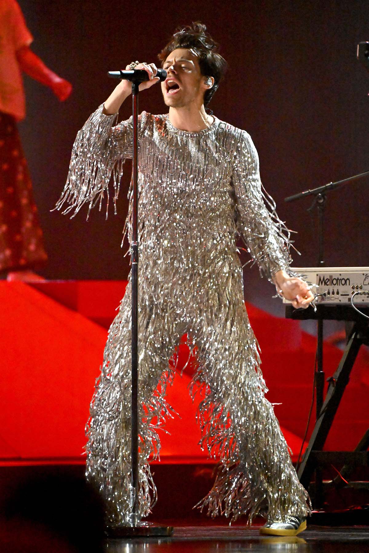 Erfenis Ziekte knoflook Grammys 2023: Every Eye-Catching Outfit Harry Styles Wore