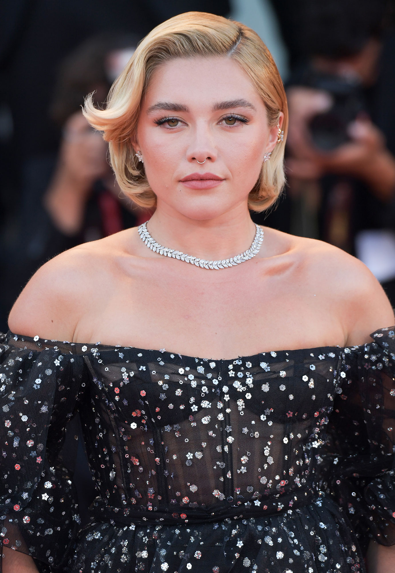 Las citas positivas para el cuerpo más empoderadoras de Florence Pugh a lo largo de los años