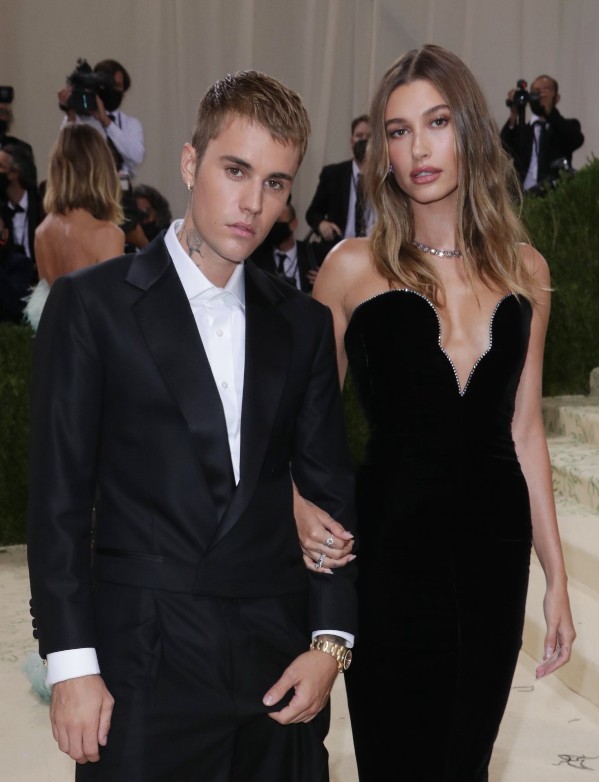 Married Life With Hailey and Justin Bieber, Gucci Pulls Racist Product