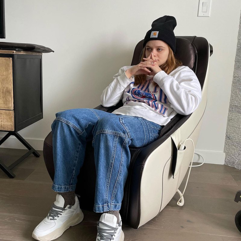 Joey King They Use Massage Chairs Just Like Us