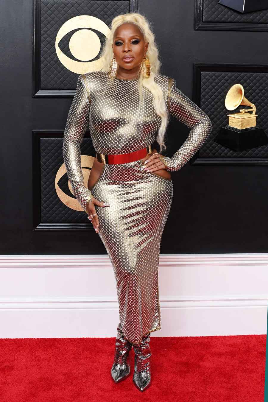 Mary J. Blige Red Carpet Arrive Arrival Grammys 2023