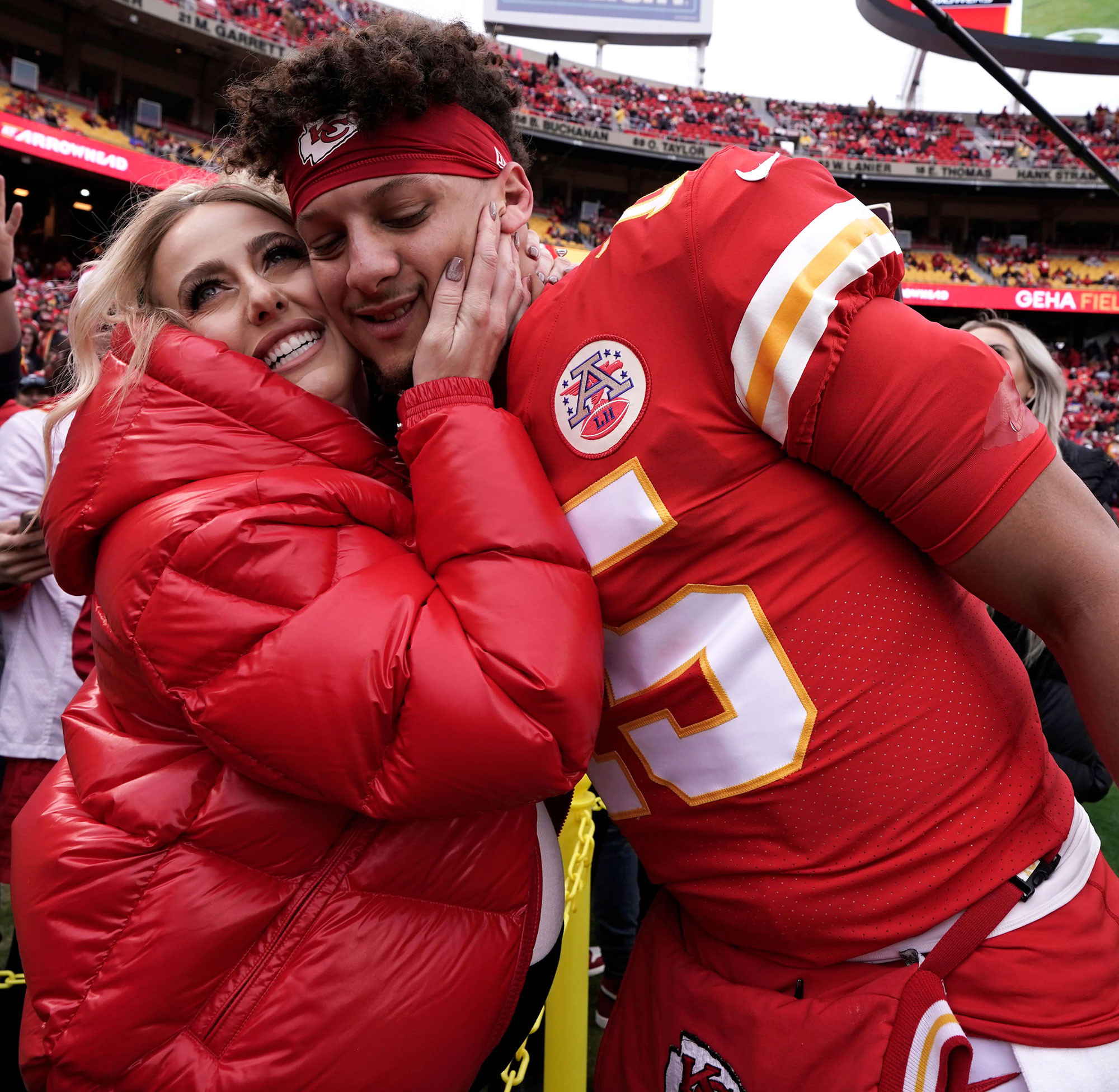 When Are Patrick Mahomes & Brittany Matthews Getting Married? She Dropped A  Hint