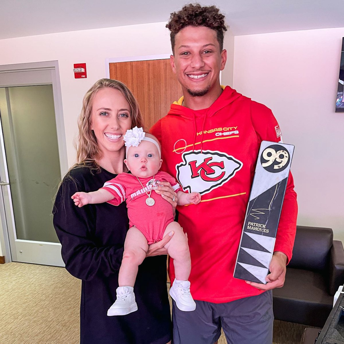 Patrick Mahomes Is Throwing a Hail Mary to Fellow Parents of Toddlers - E!  Online - CA