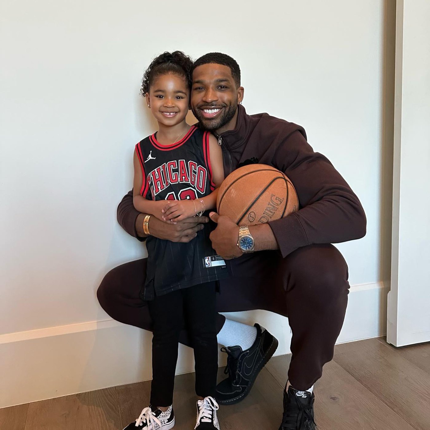 Tristan Thompson's Daughter True Wears His Chicago Bulls Jersey