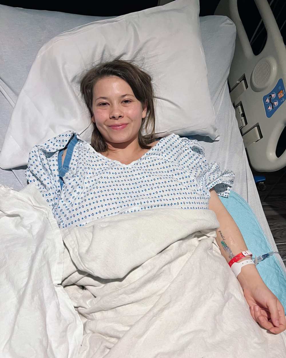 Bindi Irwin revela que fez cirurgia de endometriose