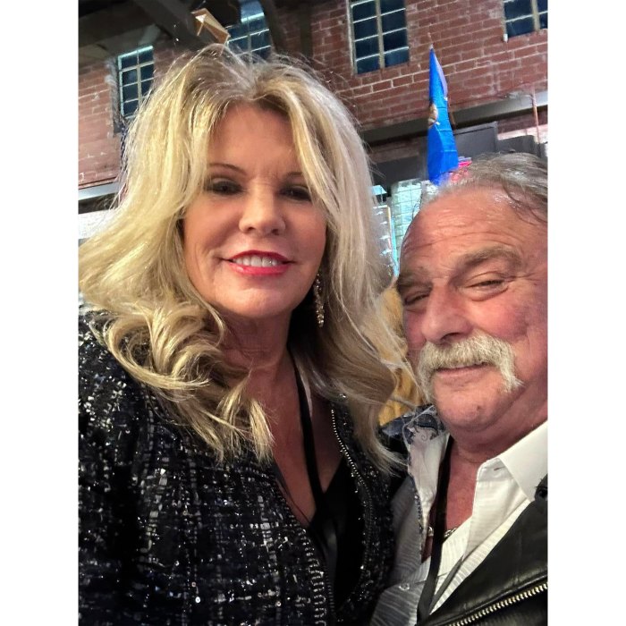 O lutador Jake 'The Snake' Roberts reacende o romance com a ex-esposa Cheryl Hagood 24 anos após o divórcio - 'O vício não precisa vencer' - 143