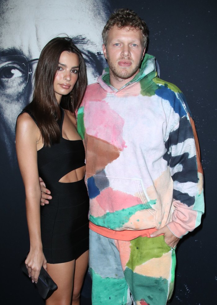 Emily Ratajkowski teve um ano 'horrível' após a separação de Sebastian Bear-McClard