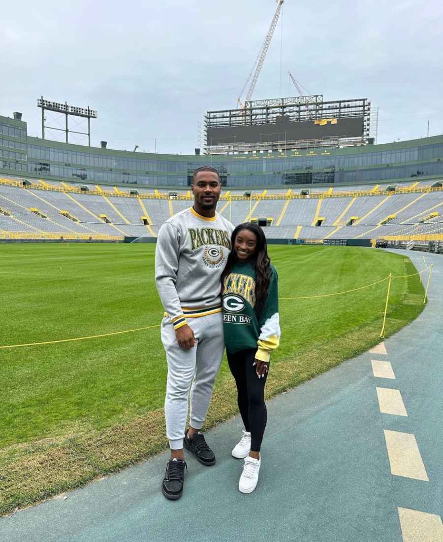 Jonathan Owens and Simone Biles