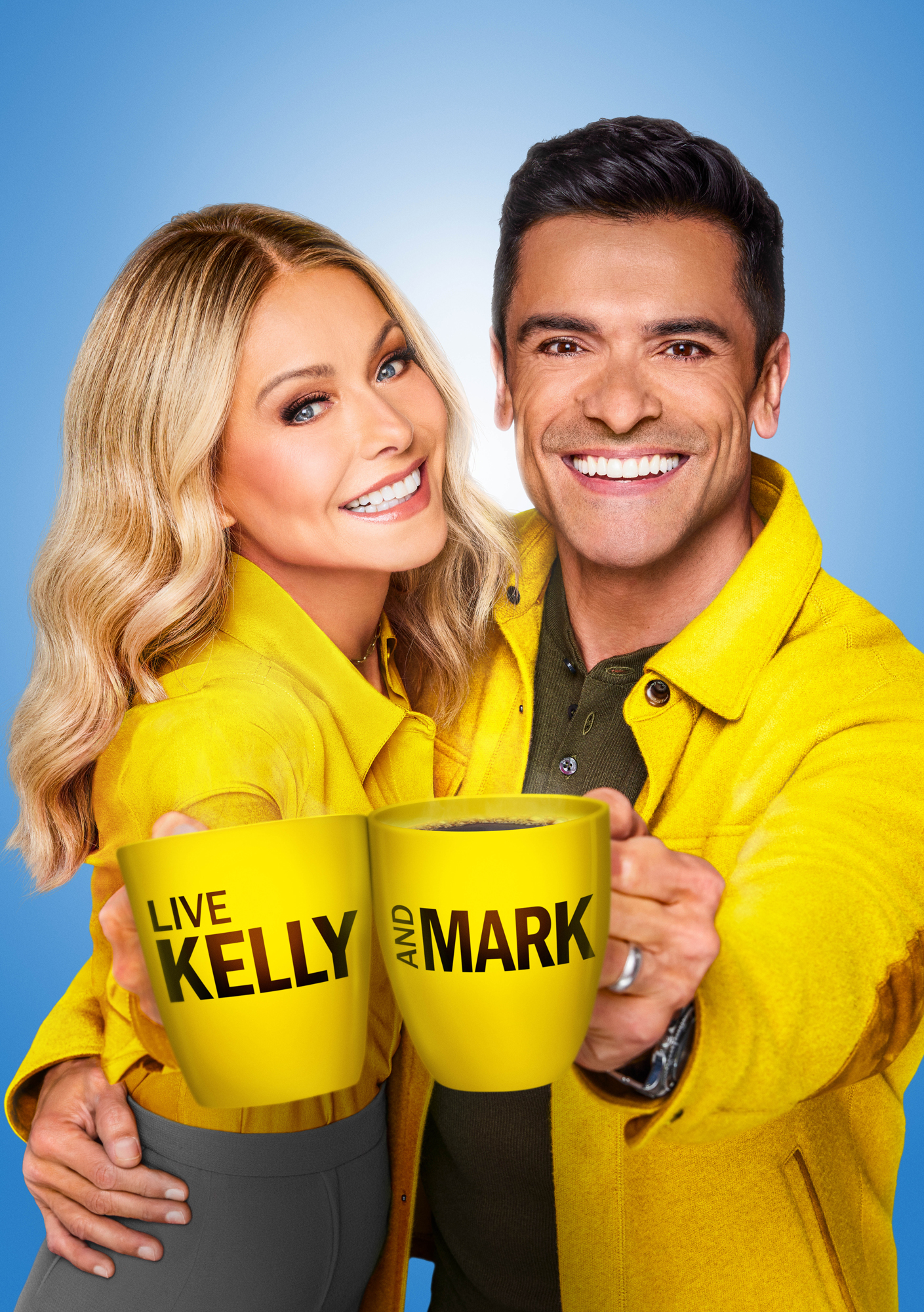 Mark Consuelos se entusiasma con la 'sexy' Kelly Ripa en su cumpleaños