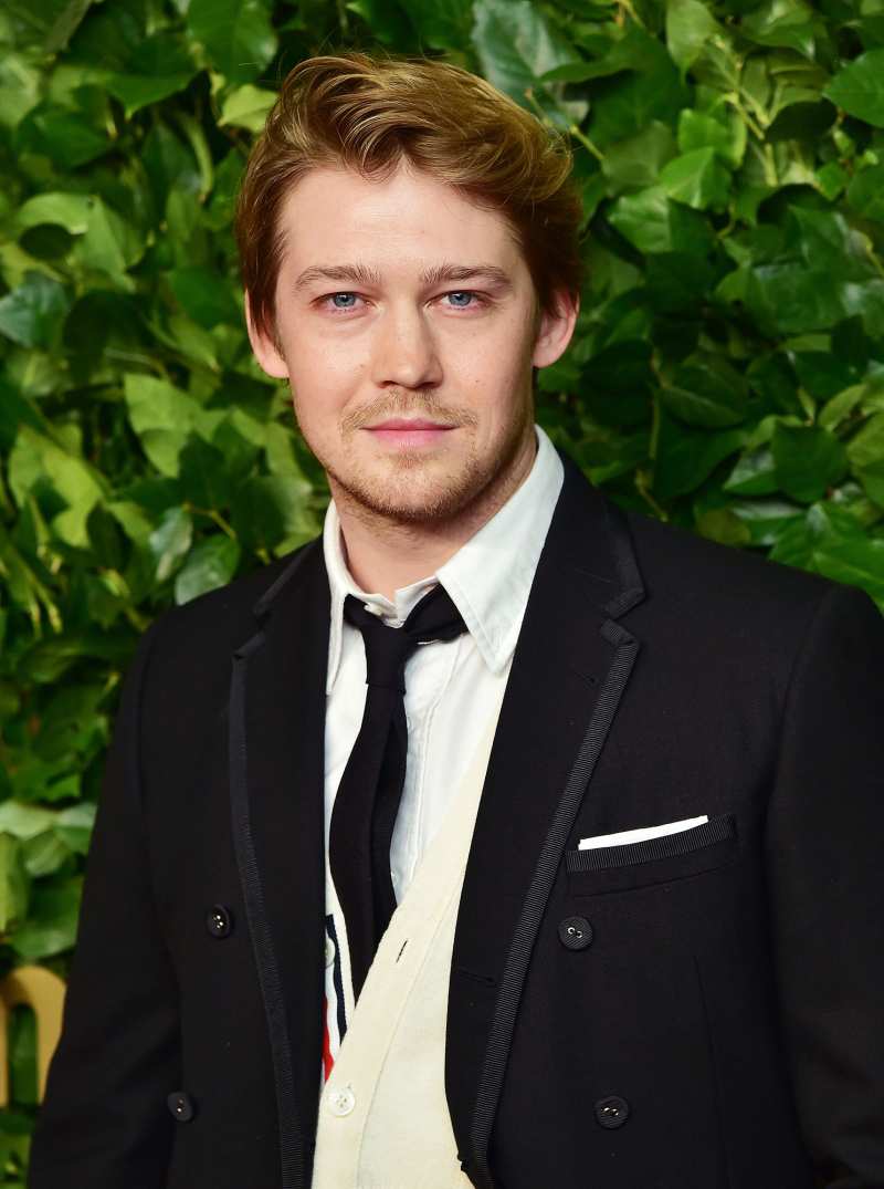 Taylor Swift Gives Subtle Sign to Fans That She’s ‘OK’ After Joe Alwyn Split - 194